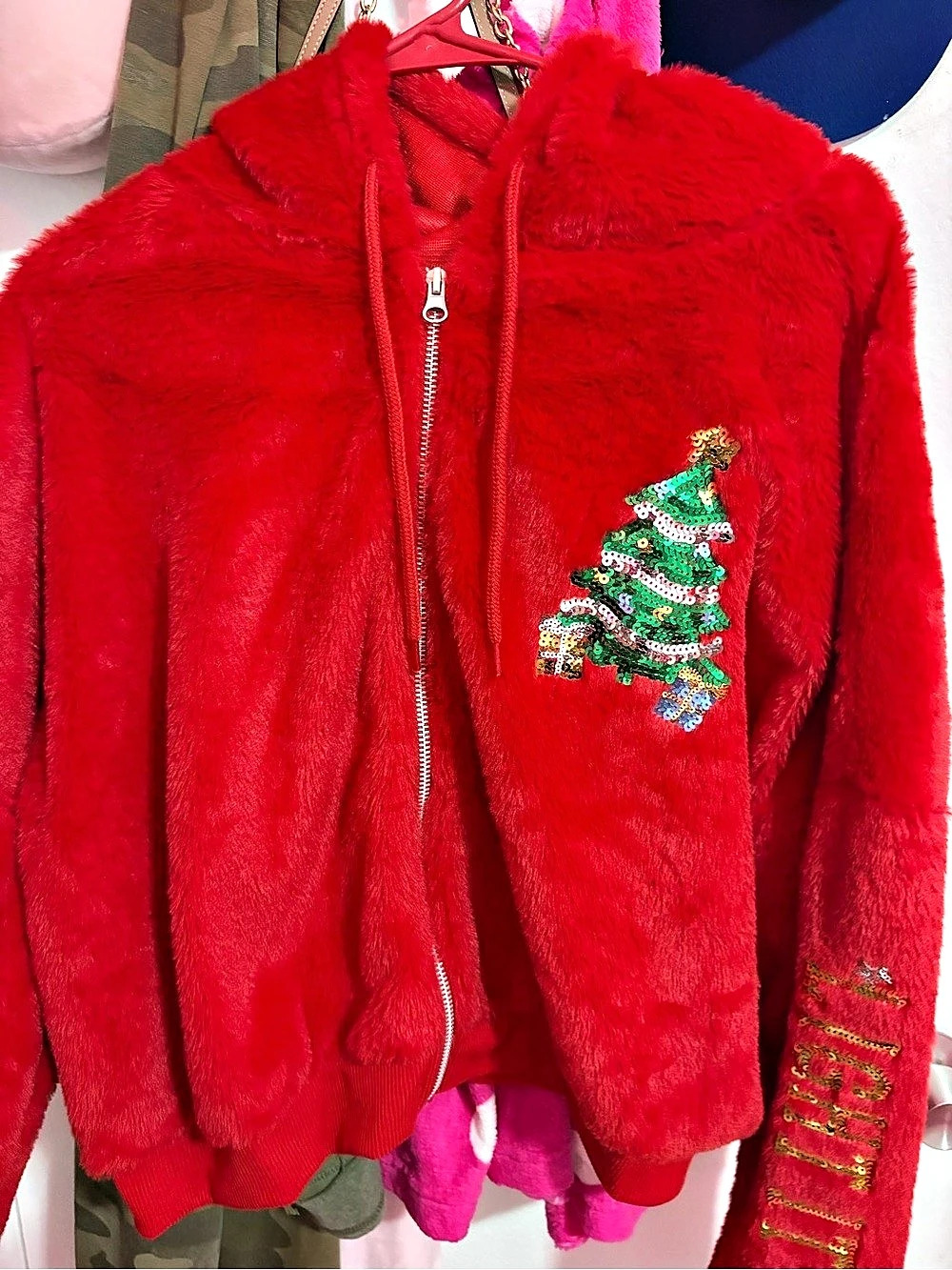No Boundaries Light It Up Christmas Tree Sequin Fuzzy Hoodie Red XXL (20)